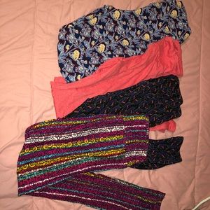 4 pairs of Lula Roe leggings